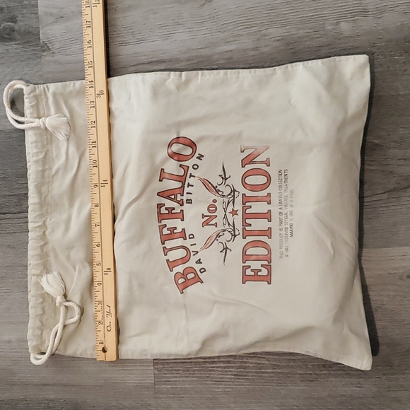 2/$15 SALE Buffalo David Bitton Duster/Storage Bag - Picture 3 of 7